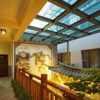 携程酒店 古城懒慢阁精品客栈 大理二号院店 预订 古城懒慢阁精品客栈 大理二号院店 价格 点评 电话 地址查询