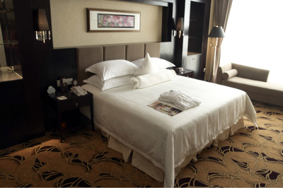 红叶大酒店费_开红叶大酒店店仅47.75万元开辟创富新纪元!