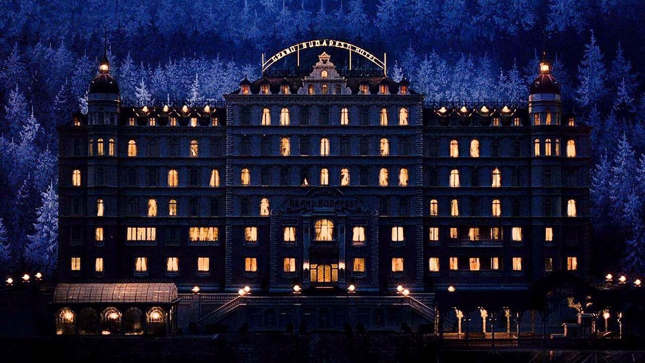 寻找真正的布达佩斯大饭店,探访强迫症美学中的边境小城_旅游_网